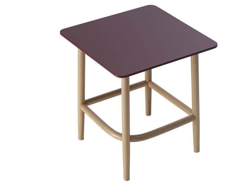 SINGLE CURVE LOW TABLE Square wooden coffee table By Wiener GTV