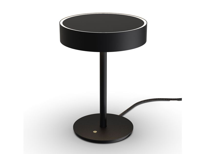 Lampada BRILLIANT Katrina Lampada da tavolo a LED nera | 1x LED integrato da 5,7 W (SMD), (600lm, 2700K) | Scala da A ++ a E | Girevole con interrutto | Leroy Merlin