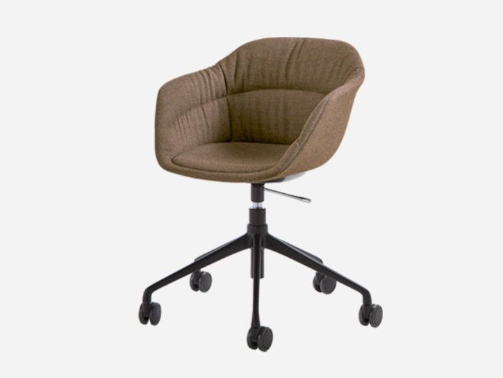 TAIA | Sedia ufficio imbottita By INCLASS design Simon Pengelly