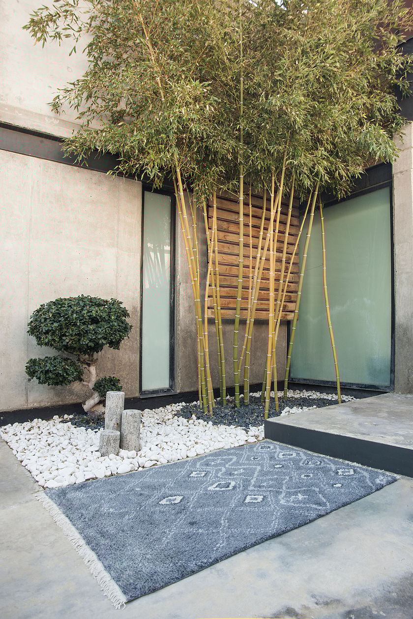 Rectangular polyester rug TÁNGER By NOW Carpets