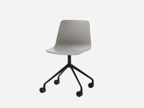 VARYA | Office chair with castors By INCLASS design Simon Pengelly
