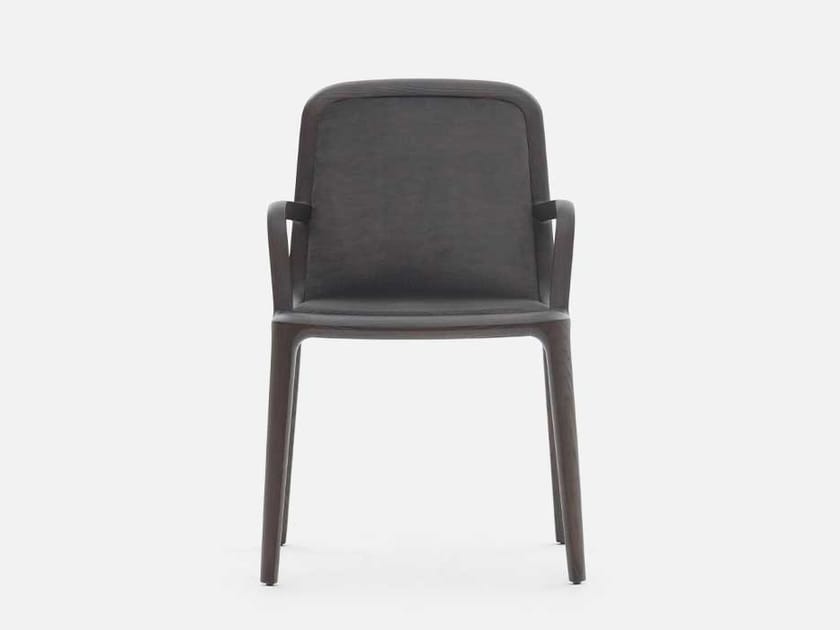 VIDOR Chair with armrests Upholstered wooden restaurant chair with