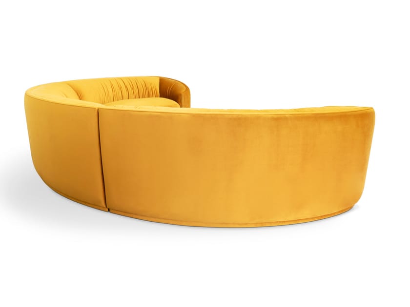 WALES ROUND THREE Sofa Curved velvet sofa By BRABBU
