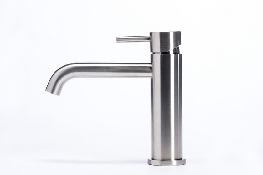 NILO Countertop single handle stainless steel washbasin mixer By Tubico