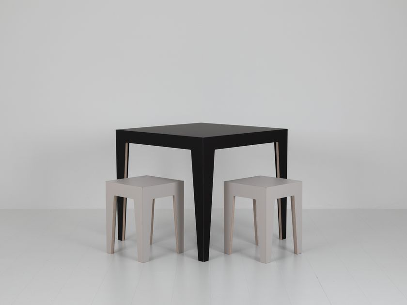 HENRIK Stool By Das ganze Leben