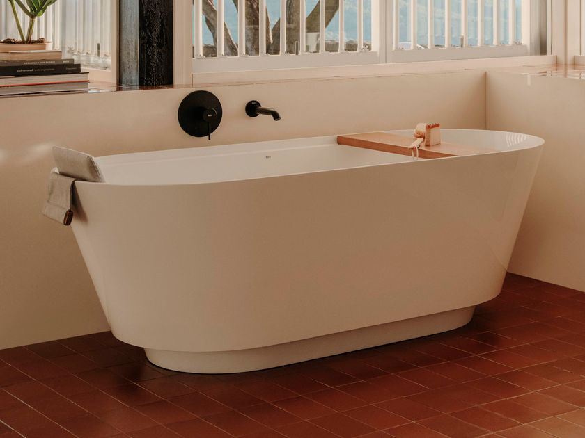 Roca: Lavabos, sanitarios y mobiliario de baño | Archiproducts