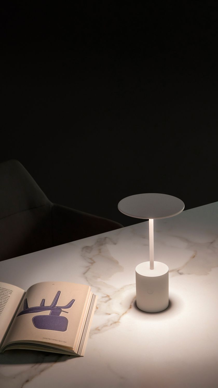 YORU Outdoor table lamp By Arkoslight design Rubén Saldaña
