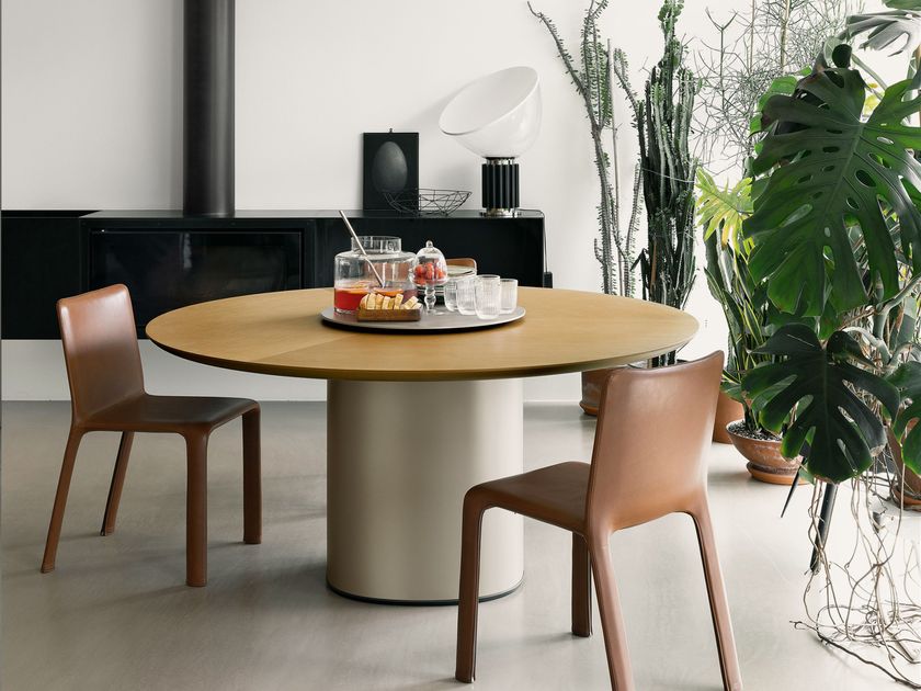 Kristalia: Seats, tables and furnishing accessories | Archiproducts