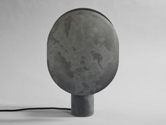 Lampada da tavolo a LED in ottone&nbsp;CLAM - 101 COPENHAGEN