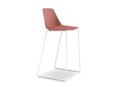 Sgabello alto a slitta in plastica con poggiapiedi&nbsp;MARVIN - ADDO FURNITURE