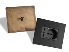 PLACCA DI FINITURA&nbsp;NEW STYLE - AVE