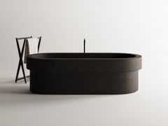 Vasca da bagno ovale centro stanza in pietra lavica&nbsp;CENOTE LAVA - AGAPE