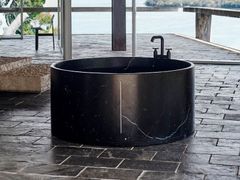 Vasca da bagno centro stanza rotonda in marmo&nbsp;IN-OUT - AGAPE