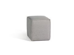 Pouf da giardino quadrato in Sunbrella�&nbsp;DAVENPORT - AKULA LIVING