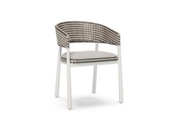 Sedia da giardino in vimini con braccioli&nbsp;WIMBLEDON WICKER - AKULA LIVING