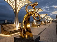 Scultura in bronzo&nbsp;GOLDEN SYMPHONY - ARIETE ART