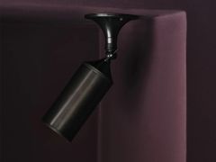 Faretto orientabile in ottone&nbsp;MM. MAIOMENOS - POST LIGHT INTERNATIONAL