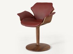 Poltroncina a piedistallo in legno&nbsp;PETAL PEDESTAL - BASSAMFELLOWS