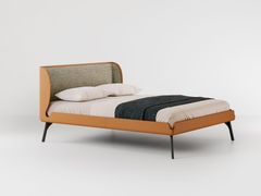Letto matrimoniale in cuoio&nbsp;GABRI - BOLZAN S.R.L. - SOCIET� BENEFIT