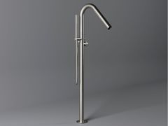 Miscelatore per vasca da terra in acciaio inox con doccetta&nbsp;TIME2020 T&LEVER - MARIO BONGIO