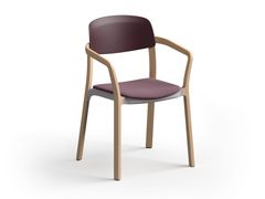 Sedia impilabile in legno con seduta imbottita con braccioli&nbsp;NATE - BRUNNER