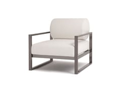 Poltrona in tessuto con braccioli&nbsp;STOA ARMCHAIR - CUBE3