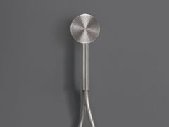 Doccetta a muro in acciaio inox con flessibile&nbsp;FREE IDEAS 194 - CEADESIGN