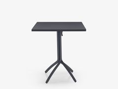 Tavolo da giardino pieghevole quadrato in alluminio&nbsp;NOOMI - CINNA
