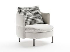 Poltrona in tessuto con braccioli&nbsp;FU RONG - DASH CASA GROUP