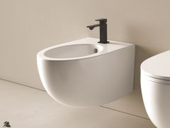 Bidet sospeso in ceramica&nbsp;BOB - DISENIA SRL  BY IDEAGROUP