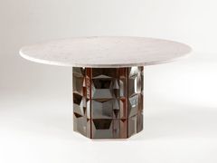 Tavolo da giardino in travertino con base centrale&nbsp;MILANO OUTDOOR - DOOQ