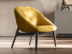POLTRONCINA IN TESSUTO CON BRACCIOLI&nbsp;LE MANS LOUNGE - DA GROUP SRL