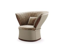 Poltrona in pelle con braccioli&nbsp;SPIRIT AND TRANQUILITY - DASH CASA GROUP