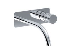 Miscelatore per lavabo a muro con piastra&nbsp;TOCCO RIGATO - RUBINETTERIE EURORAMA