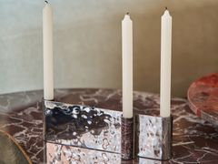Candelabro in marmo Rosso Levanto e acciaio&nbsp;M�MOIRE DE MATI�RE - FOR LIVING