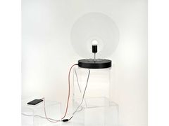 Lampada da tavolo in plexiglass&nbsp;DROP - FEZA DSGN