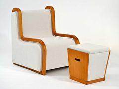 Poltrona in tessuto e legno con poggiapiedi&nbsp;YEARS&7HILL - FEZA DSGN