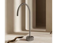 Miscelatore per lavabo monoforo da piano a ponte in acciaio inox&nbsp;NIHIL - FIMA CARLO FRATTINI