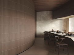 PAVIMENTO/RIVESTIMENTO IN GRES PORCELLANATO EFFETTO PIETRA&nbsp;PURA MARRONE - FMG FABBRICA MARMI E GRANITI