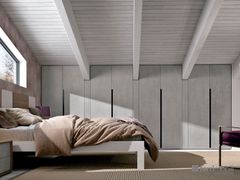 Armadio mansardato con travi&nbsp;COMPOSIZIONE 20 - FERRIMOBILI