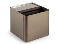 Comodino in metallo con cassetti&nbsp;MAL� - FLOU