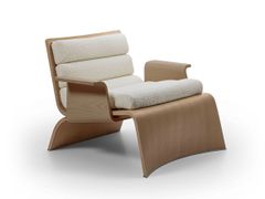 Poltrona con struttura in legno e braccioli&nbsp;LINDA - FRIGERIO POLTRONE E DIVANI