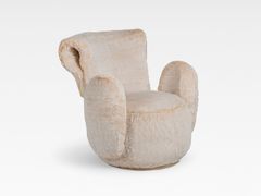 Poltrona in pelliccia sintetica con braccioli&nbsp;GRASS - GREEN APPLE - INTERNATIONAL TRADING