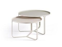 Set di tavolini da caff� impilabile in metallo&nbsp;NEST - D M L EURL