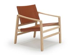 Poltroncina in rovere e pelle con braccioli&nbsp;SADDLE - H FURNITURE