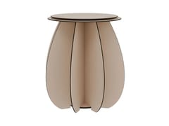 Sgabello basso in HPL&nbsp;GARDENIA - IBRIDE