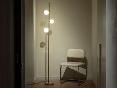 Lampada da terra in alluminio&nbsp;IRIS - VRN