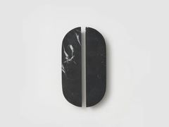 Maniglia per mobili in marmo Nero Marquina&nbsp;DOT - LO & CO INTERIORS
