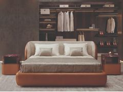 Letto imbottito in pelle e in tessuto&nbsp;ROYAL - LONGHI