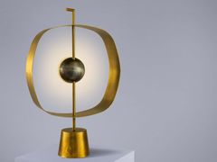 LAMPADA DA TAVOLO A LED IN FERRO&nbsp;ARGE - DA PR� LOREDANA